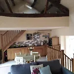 Upside Down In Settle. Stylish, And Cosy Casa vacanze *