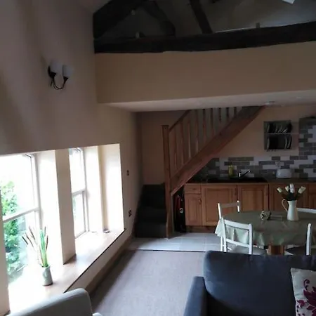 Feriehus Upside Down In Settle. Stylish, And Cosy *