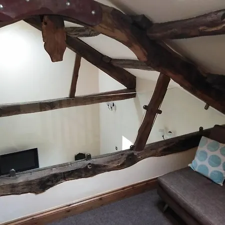 Upside Down In Settle. Stylish, And Cosy * Settle